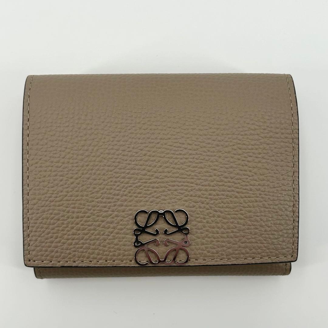 極美品✨LOEWE 折り財布 アナグラム トライフォールド レザー ベージュ