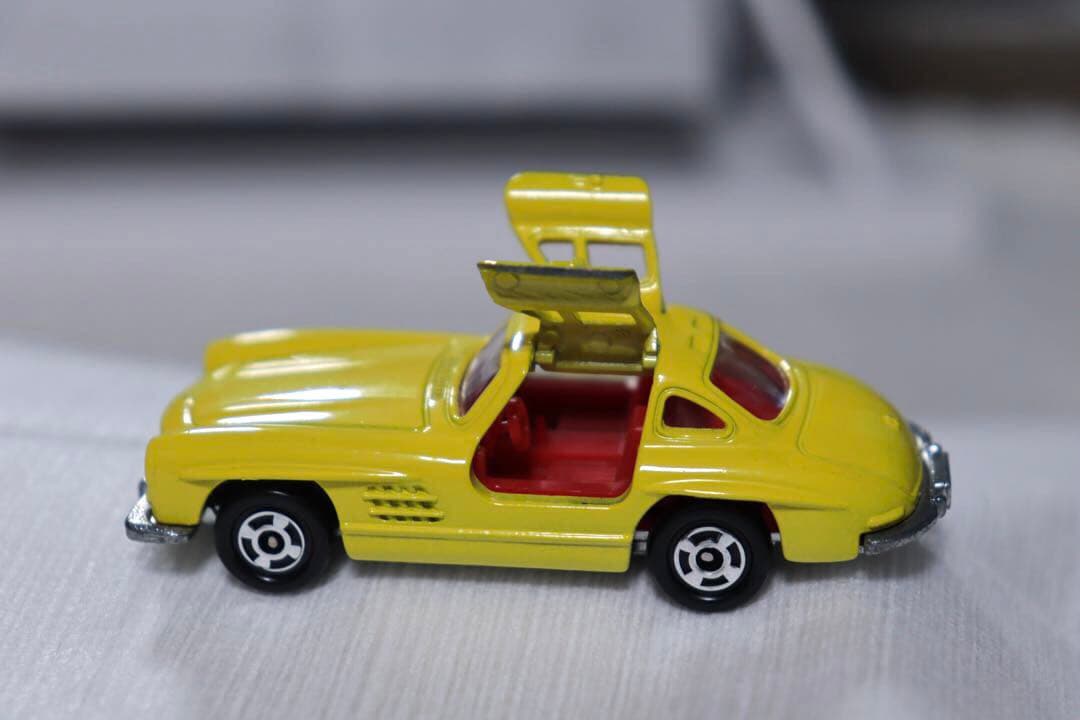 日本製　トミカ　外国車シリーズ　メルセデス　ベンツ　300SL F19箱無し