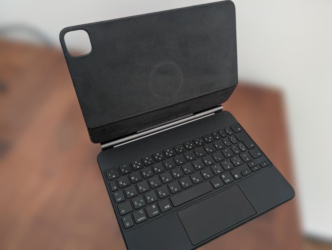 iPad Magic Keyboard 11インチ MXQT2J/A 美品