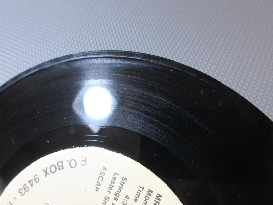 ★I.N.D./YOU JUST BE YOU★Side B Not On LP