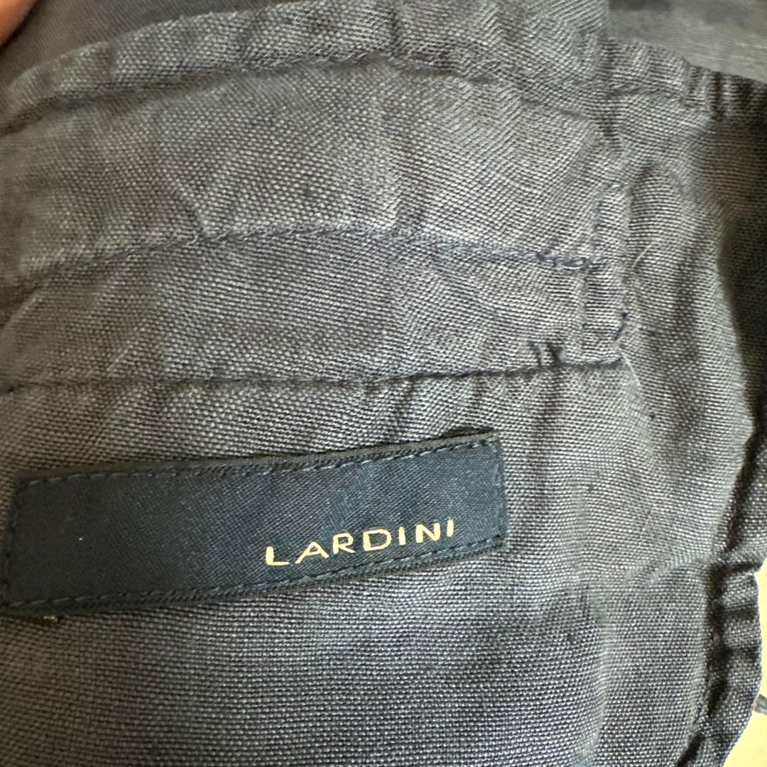 LARDINI ダークブルー リネン ベスト