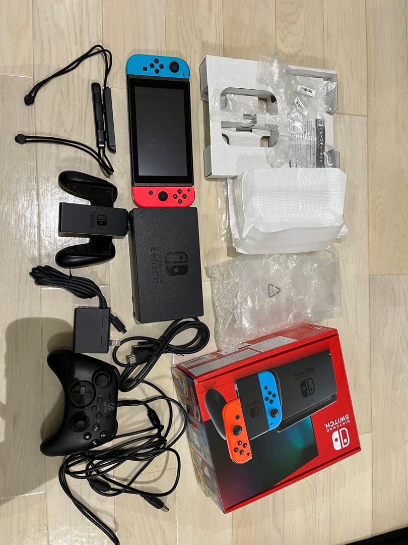 Nintendo Switch 本体 青赤 Joy-Con 美品