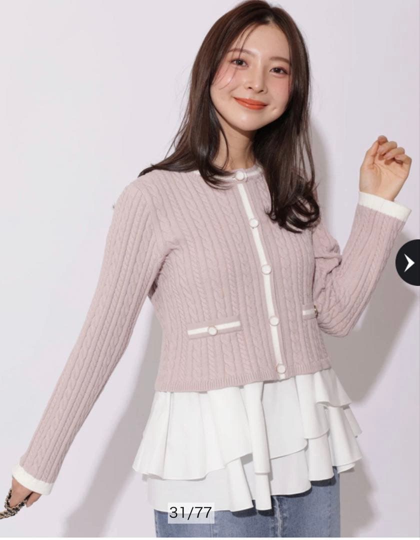 新品、タグ付き❣️アプ　配色ケーブルティアードアンサンブル