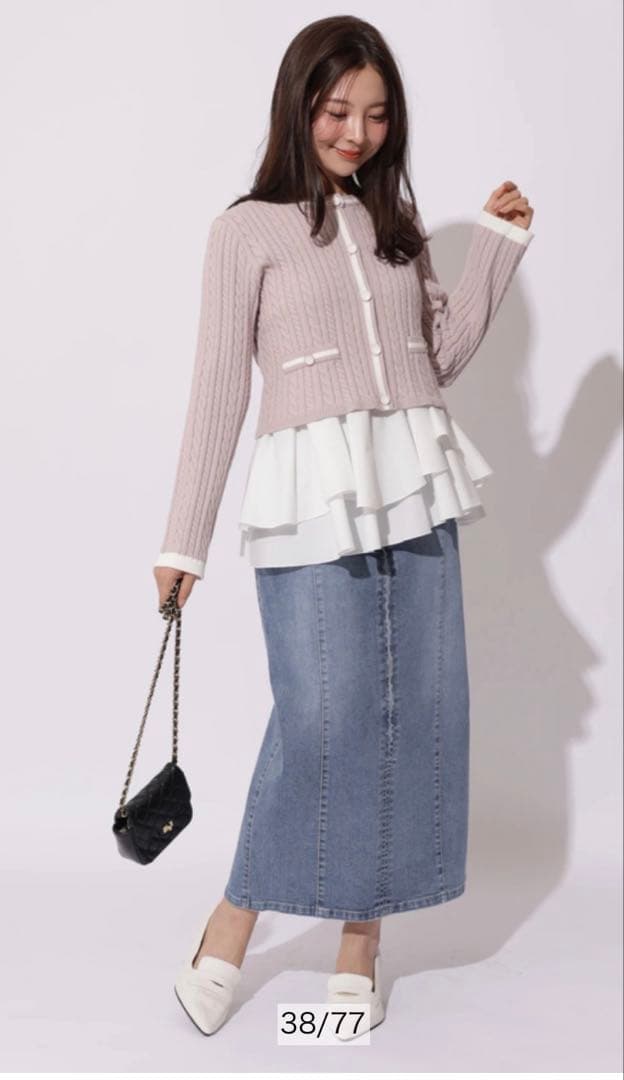新品、タグ付き❣️アプ　配色ケーブルティアードアンサンブル