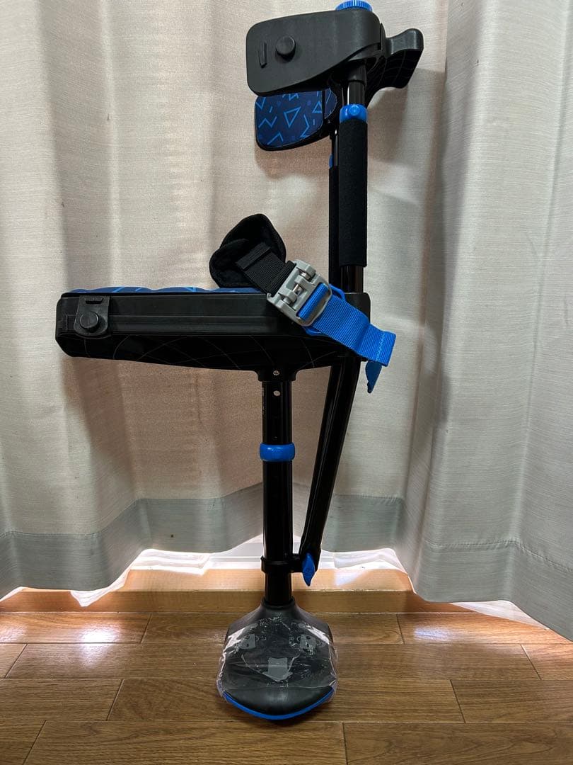 iWALK3.0 アイウォーク　ハンズフリー松葉杖　新品