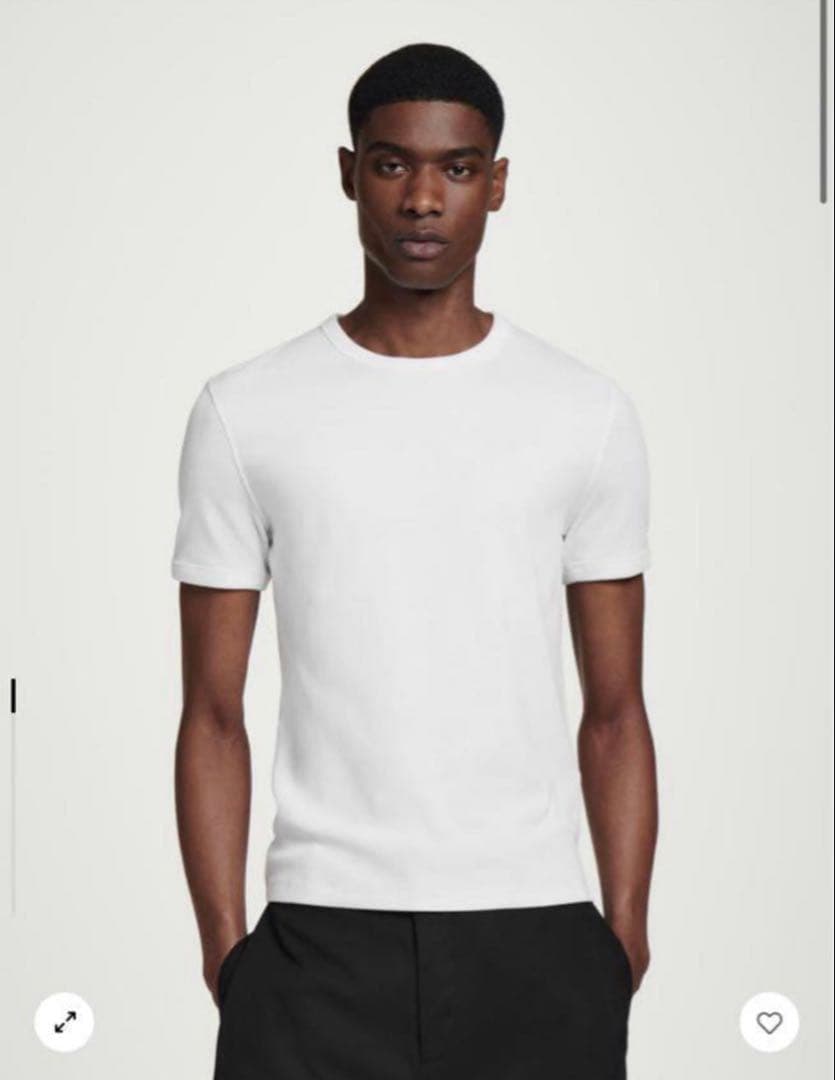 完売品　cos スリムフィットリブTシャツ　Sサイズ