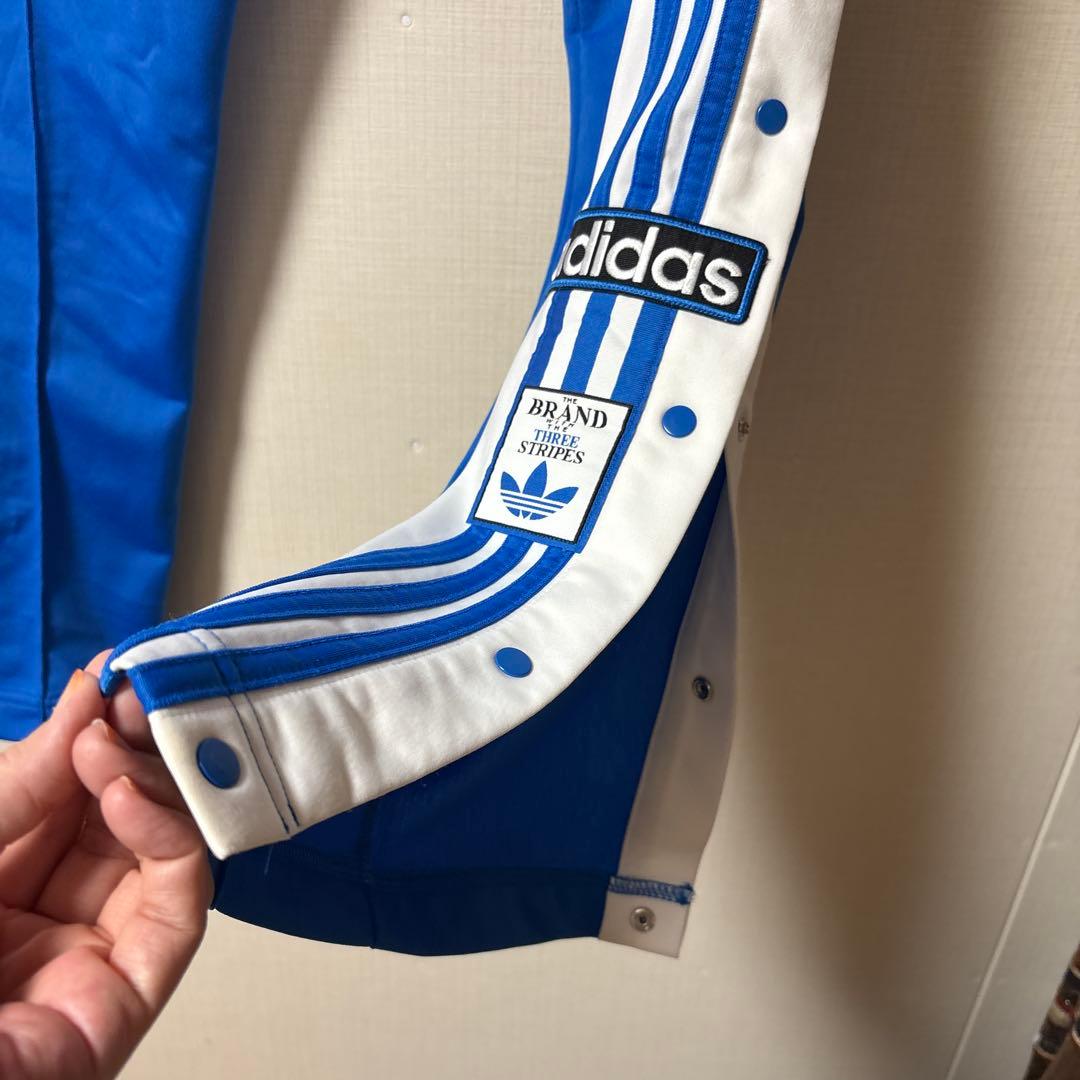 ね*。様 adidas アディブレイクトレーニングパンツ 青 3本ライン　レディ