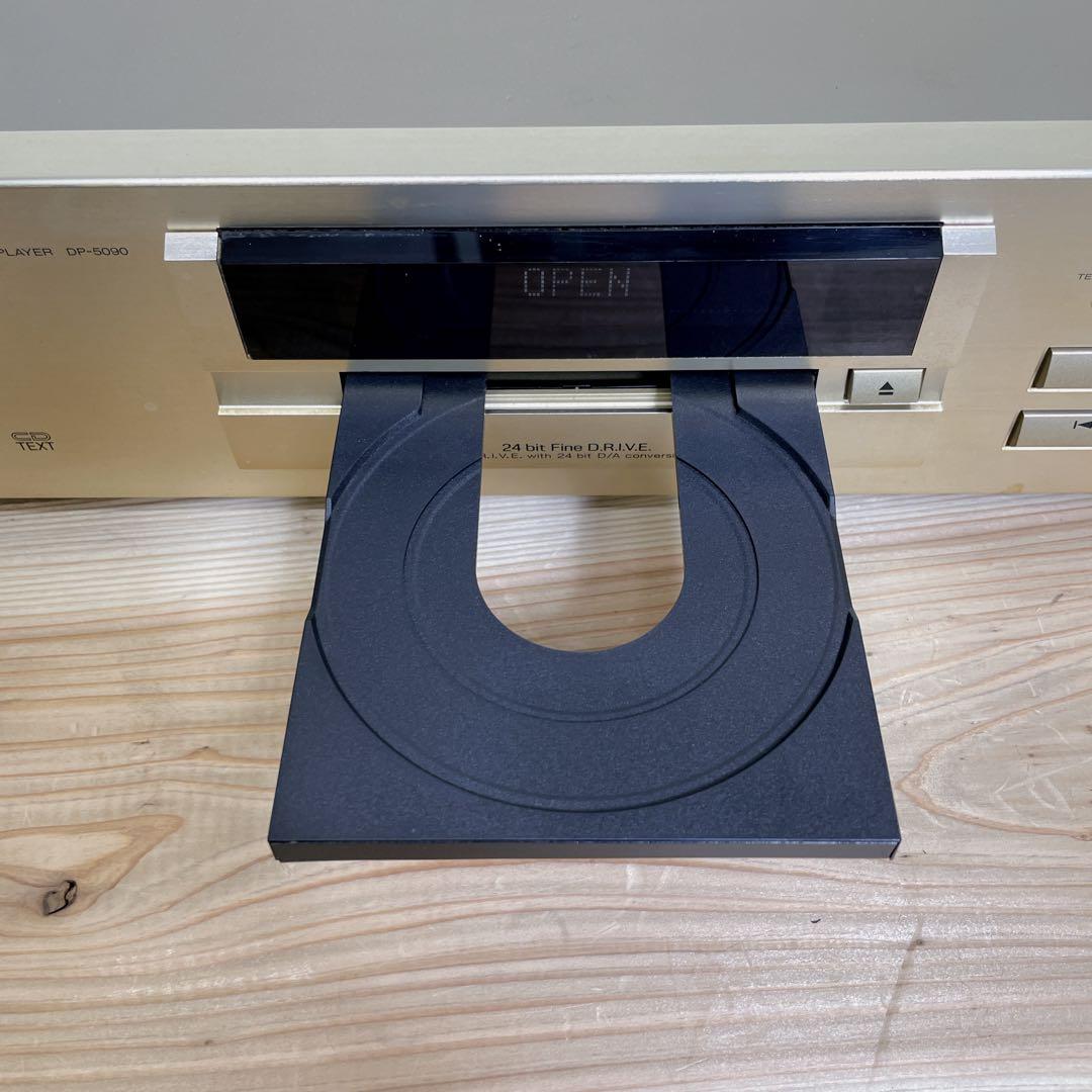 ジャンク KENWOOD DP-5090 CDプレーヤー