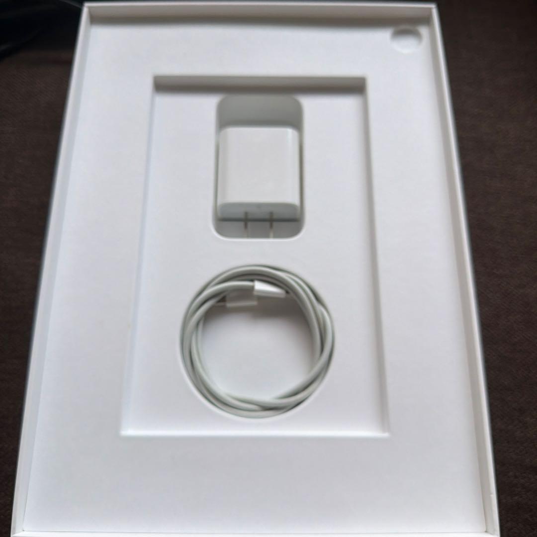 Apple iPad Air 5 10.9インチ 256GB wifiのみ