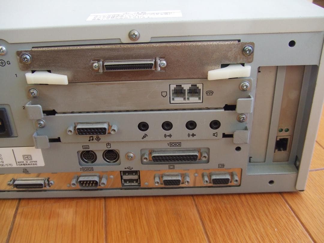 NEC PC9821 V166 増設RAMなどが追加してあります