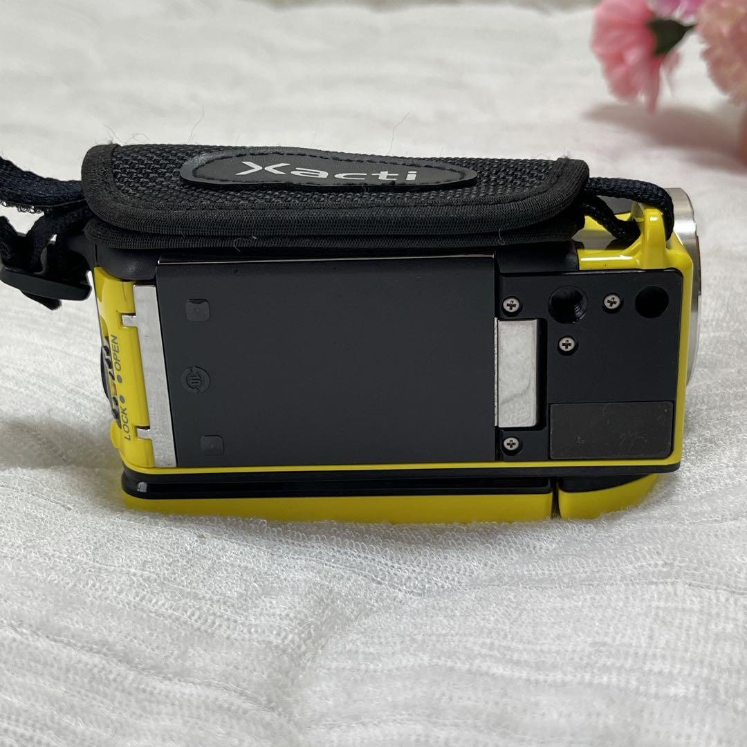 基本動作確認OK！　SANYO Xacti　DMX-WH1人気　イエロー
