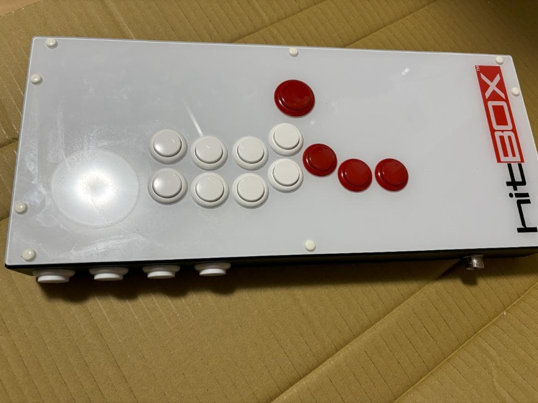 ク*ラ様 hitBOX レバーレスコントローラー