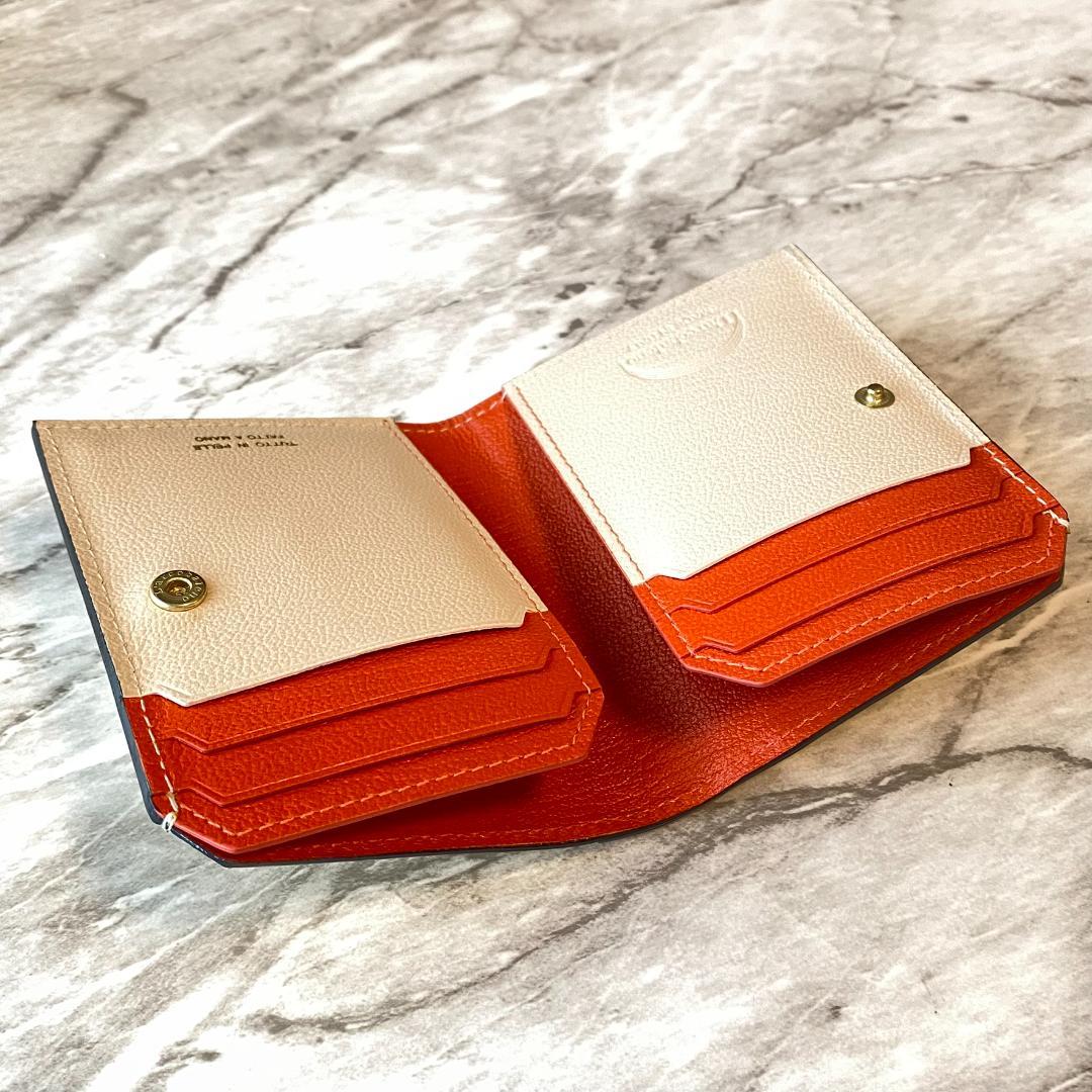 2409【新品 ラルコバレーノ】スマートカードウォレット 二つ折り財布 黄色 金