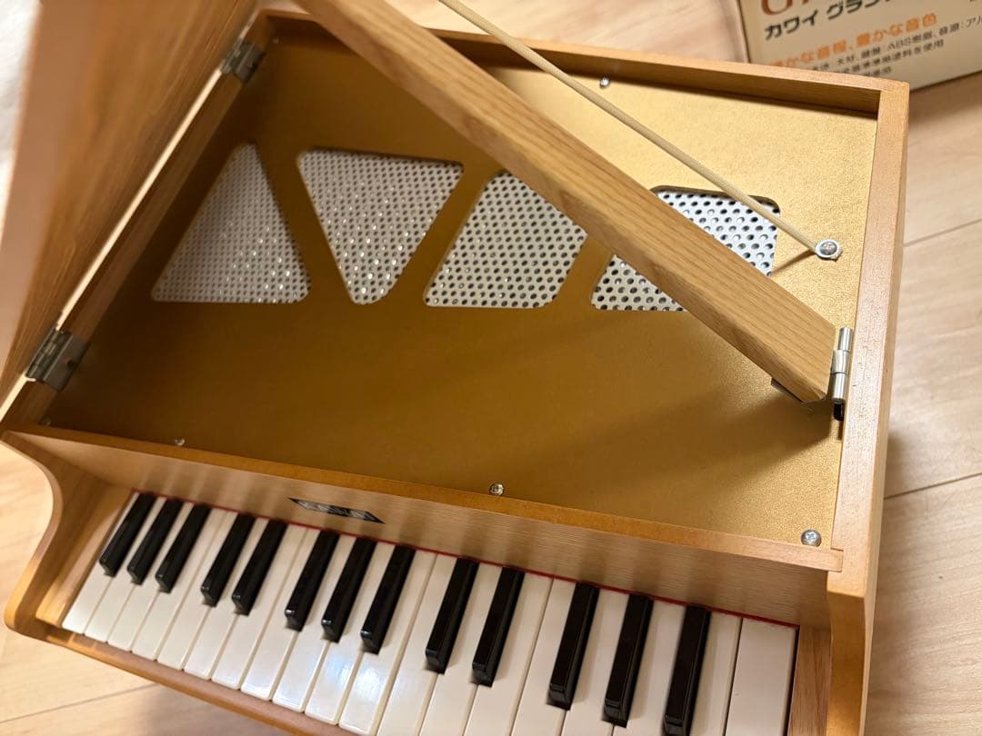 カワイ　KAWAI グランドピアノ 32鍵 ナチュラルウッド