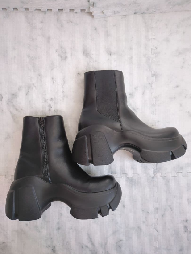 【美品】SLY　COLOR SOLE SHORT BOOTS