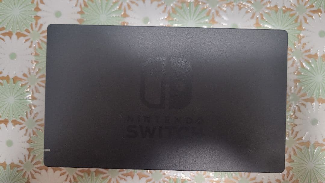 Nintendo Switch 赤/黄 本体とケース その他