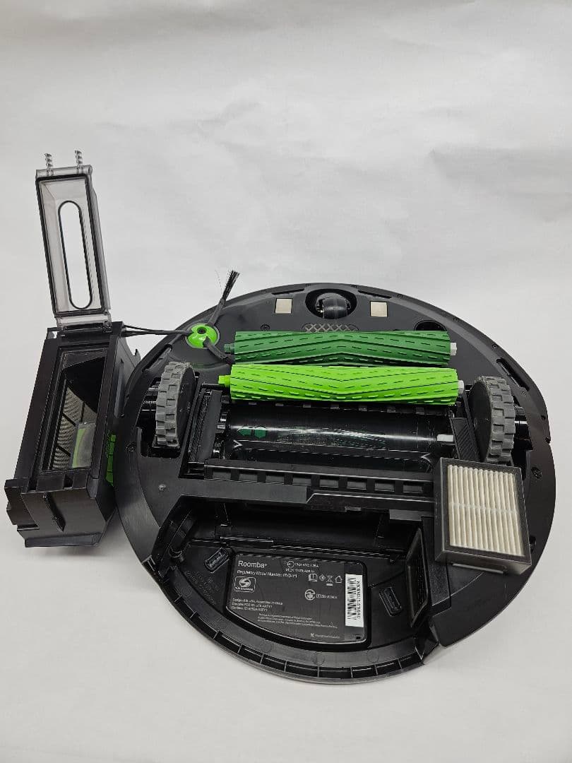 iRobot　アイロボット　ロボット掃除機　ルンバ　ｉ３＋　クリーンベース付き