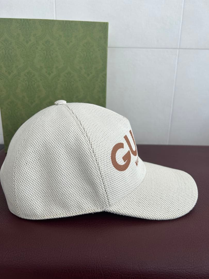 GUCCI ベースボールキャップ アイボリー XL