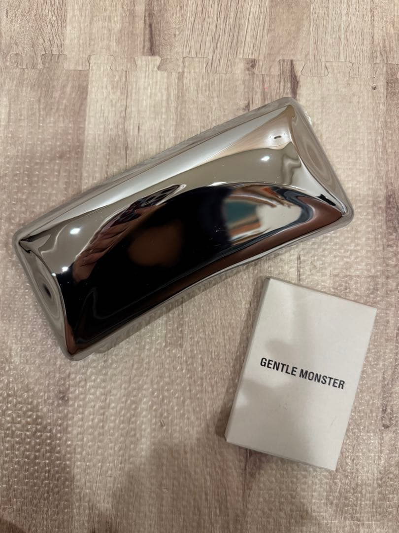 美品‼️ジェントルモンスター　サングラス
