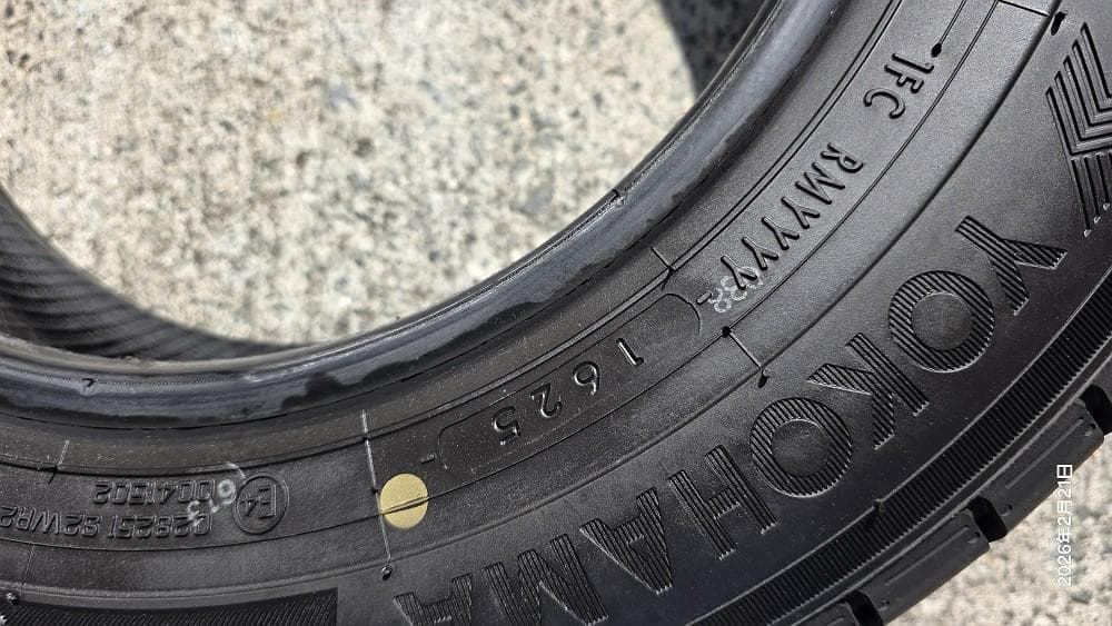 送料込み【新車外し4本】145/80R13 82/80N LT