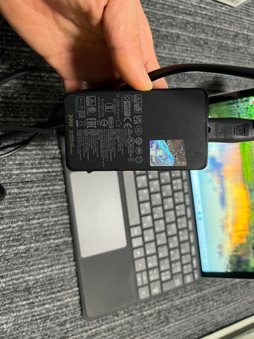 Windowsタブレット本体 Surface Go2 Core m3 8GB 128GB LTE