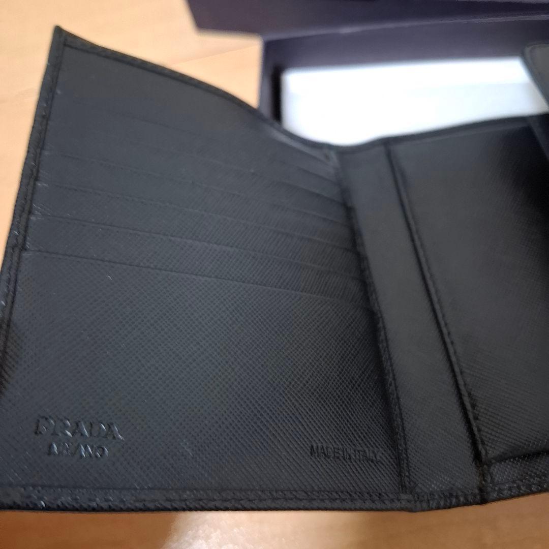 PRADA ブラック 三つ折り財布 箱付き