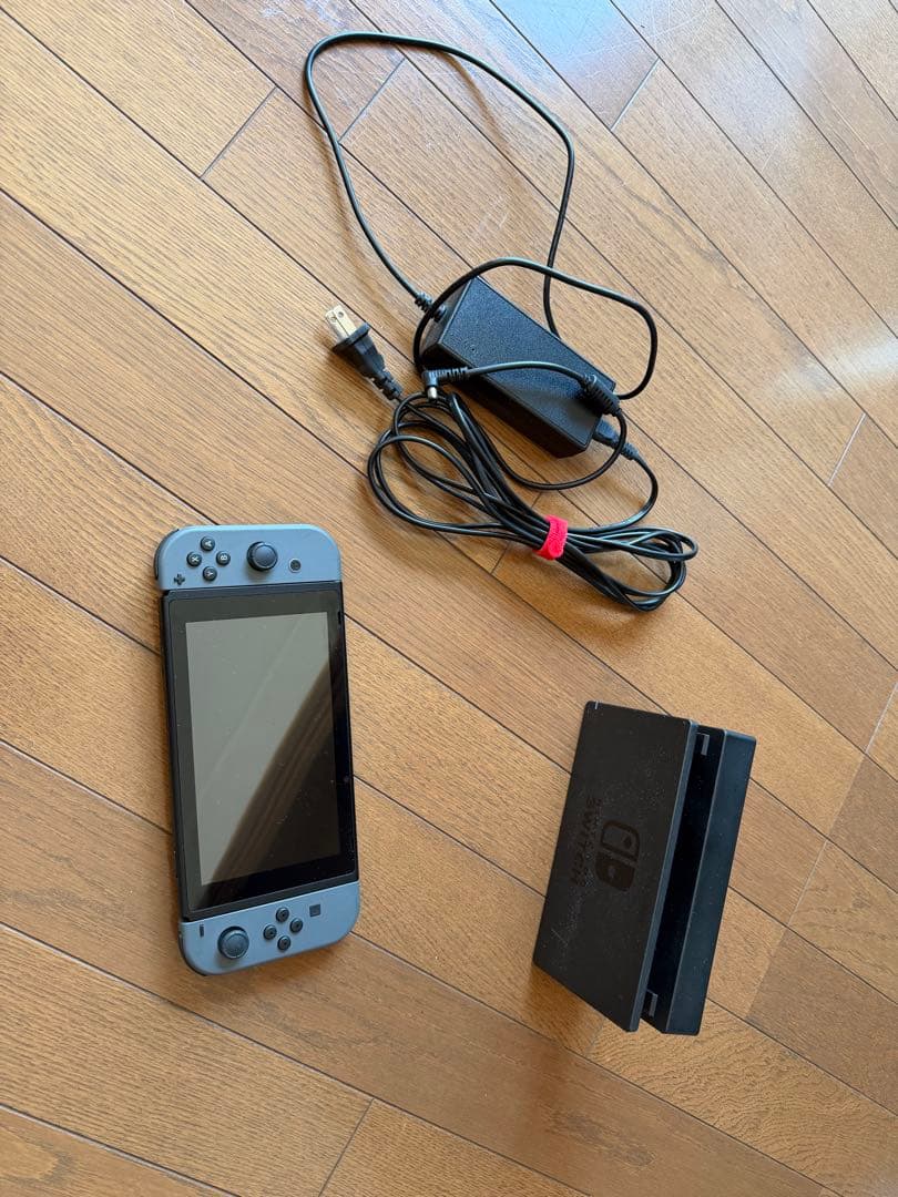 Nintendo Switch「HAD-S-JE-C3」本体 ACアダプター付き