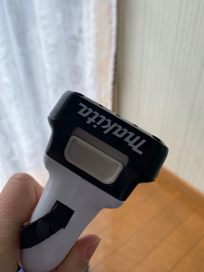 Makita 充電式スティッククリーナー CL106FD