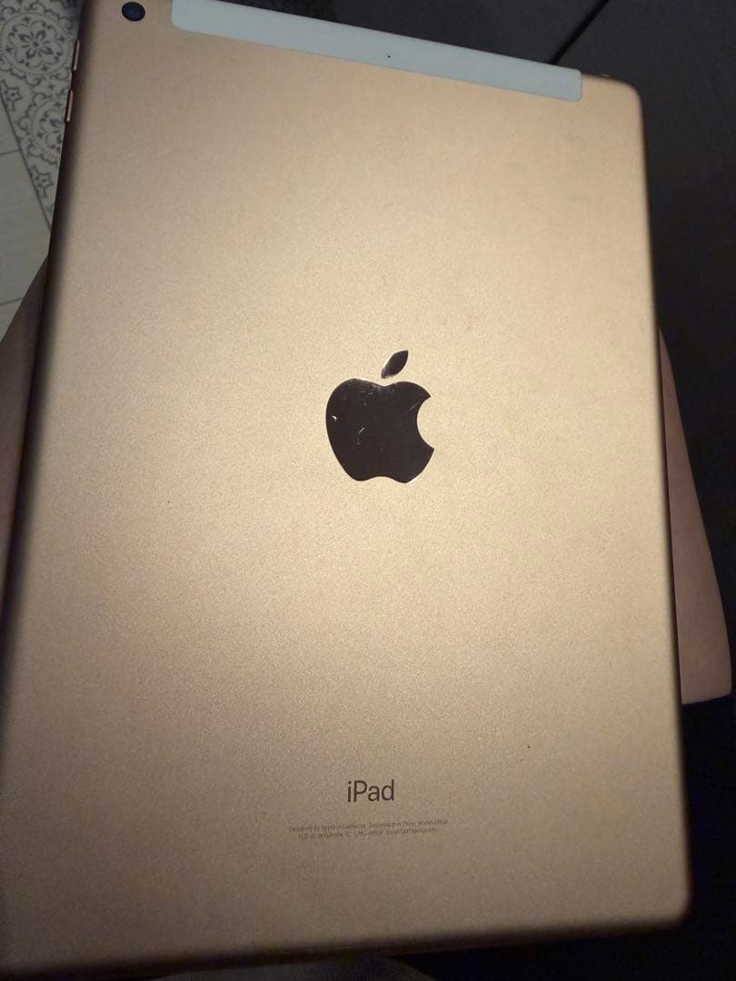 Apple iPad 第6世代 32GB