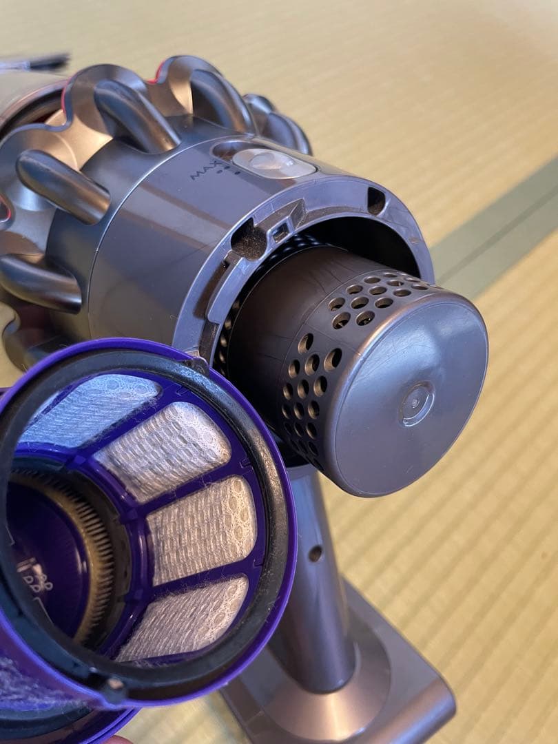 Dyson スティッククリーナー ダイソン　sv12 v10 動作品