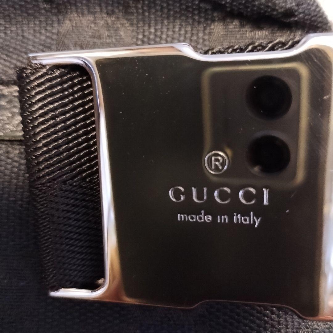 GUCCI ボディバッグ・ウエストポーチ ブラック
