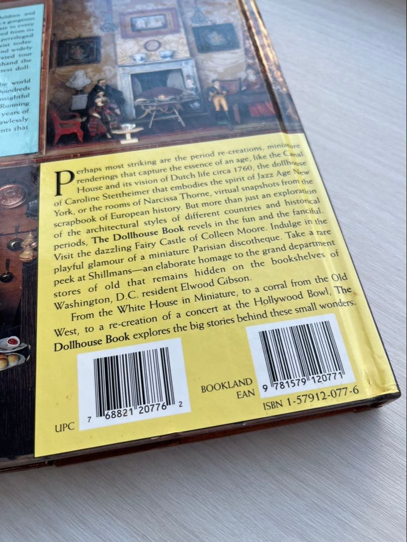 【希少】THE DOLL HOUSE BOOK 洋書　ハードカバー