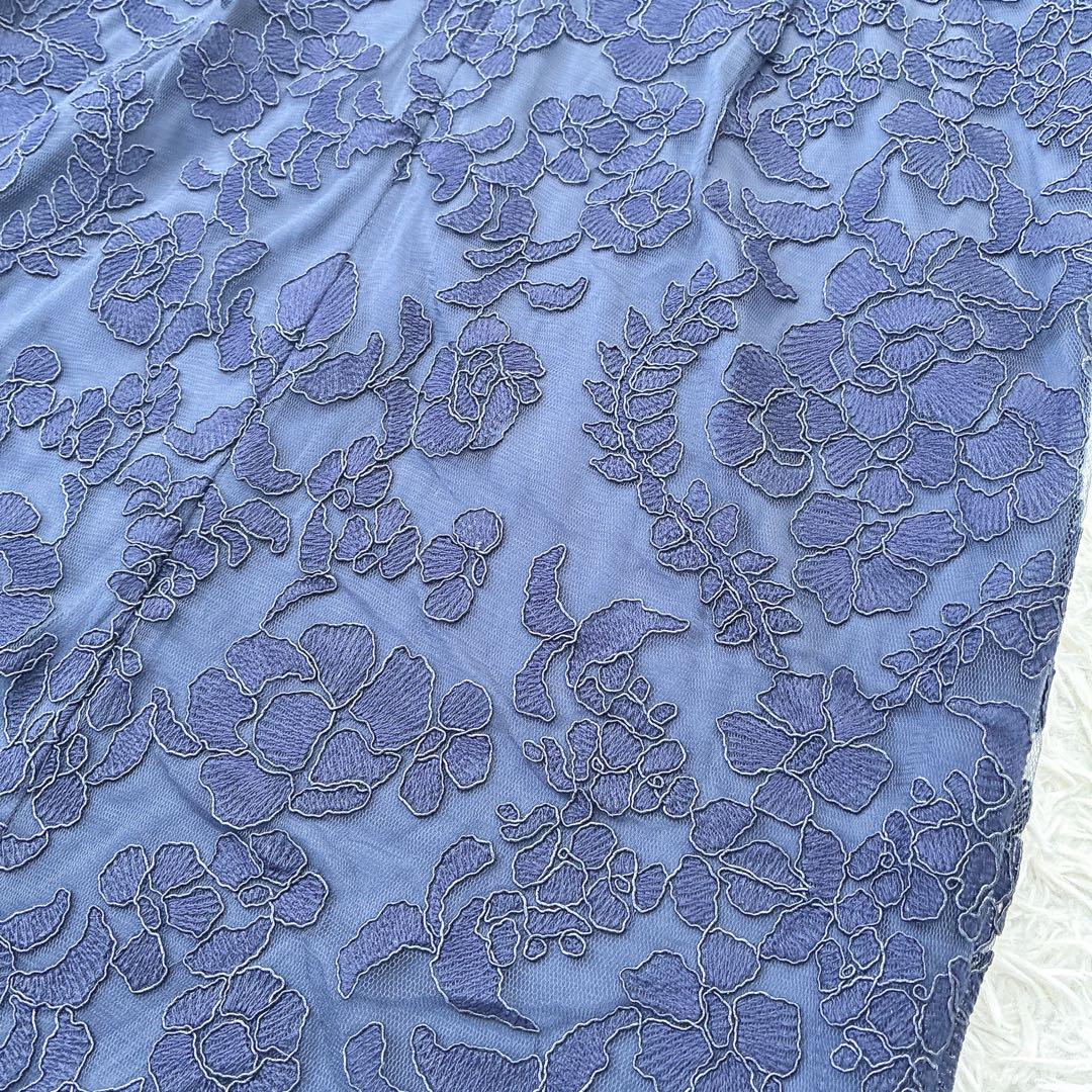 新品✨️タダシショージ 花柄レース ワンピース Vネック フレンチスリーブ 紺色