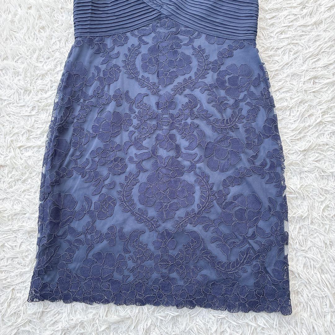 新品✨️タダシショージ 花柄レース ワンピース Vネック フレンチスリーブ 紺色
