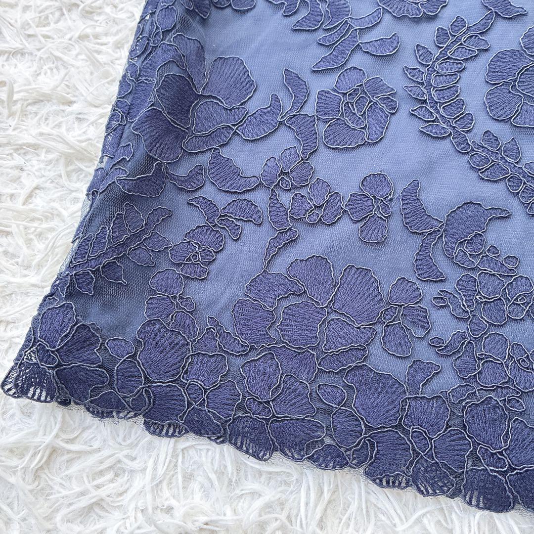 新品✨️タダシショージ 花柄レース ワンピース Vネック フレンチスリーブ 紺色