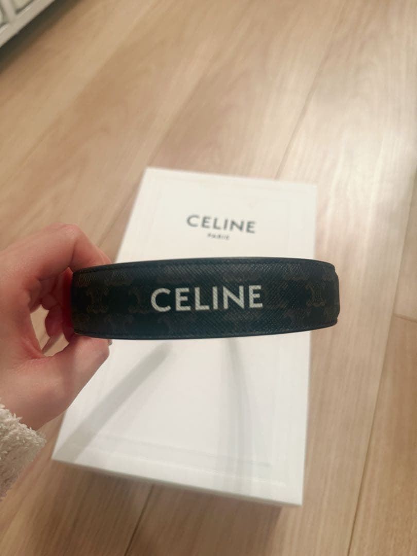 【美品】【値下げ】CELINE タン ロゴ　カチューシャ