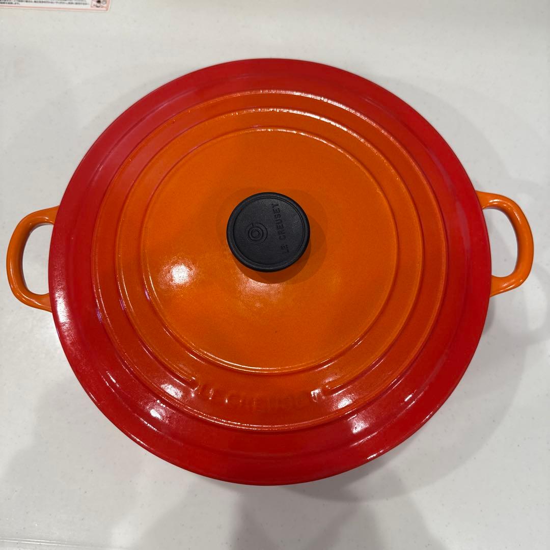 ルクルーゼ　ストウブ鍋　オレンジ ホーロー鍋 蓋付き　30cm