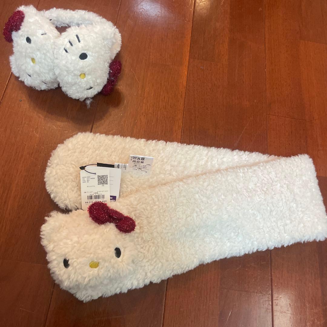 即完売OPAQUE.CLIPHELLO KITTYコラボイヤマフティペット