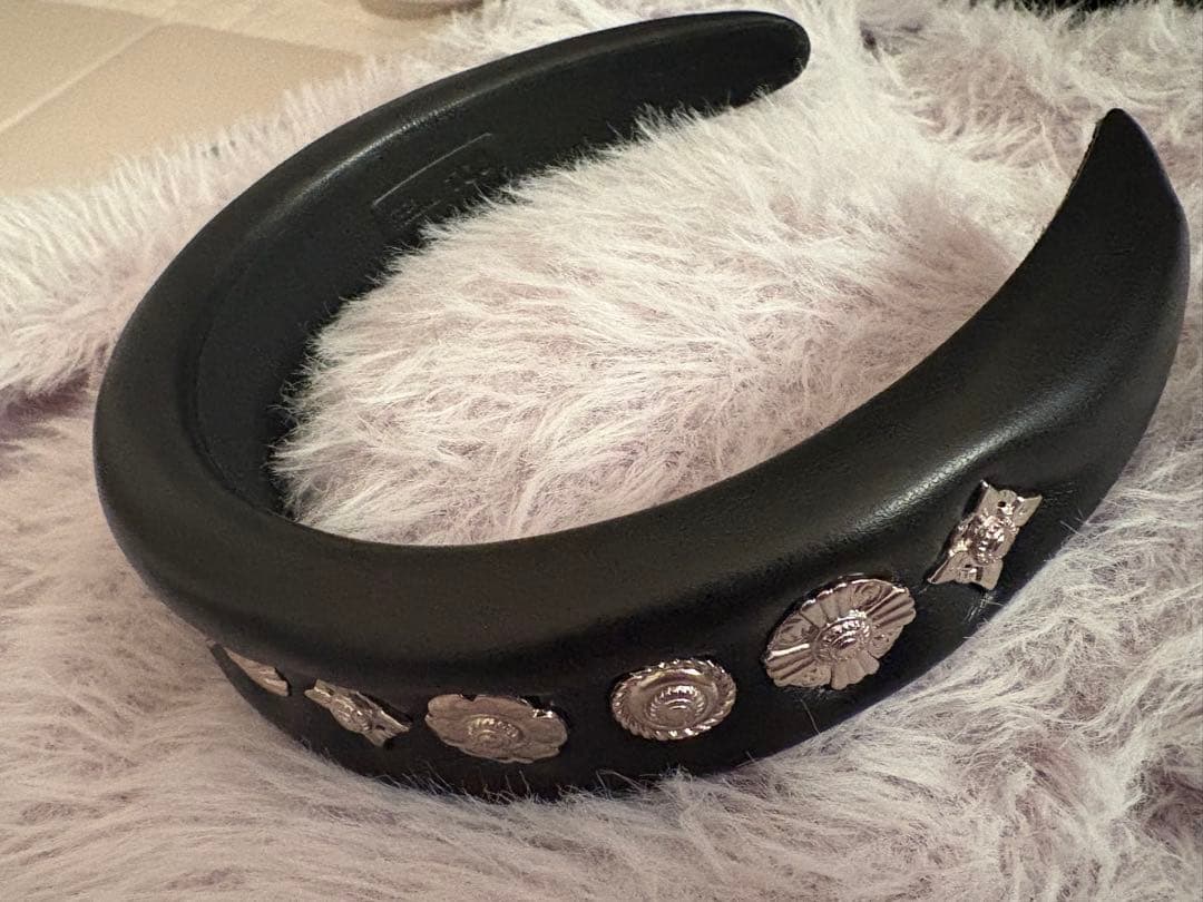TOGA TOO Leather headband 1 トーガ ヘアバンド