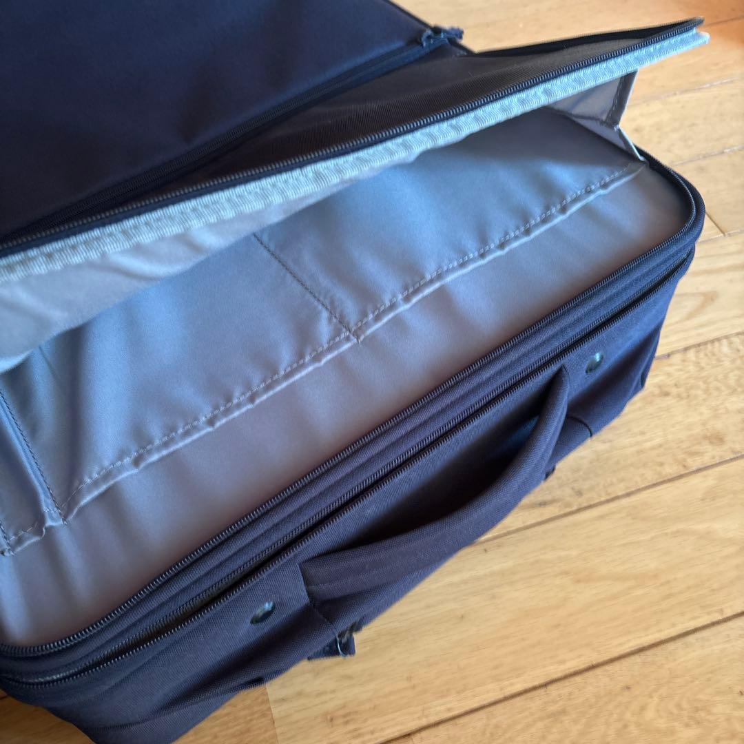 81L 美品　半分の厚みで収納できるソフトキャリーケース(XL) 無印良品81L