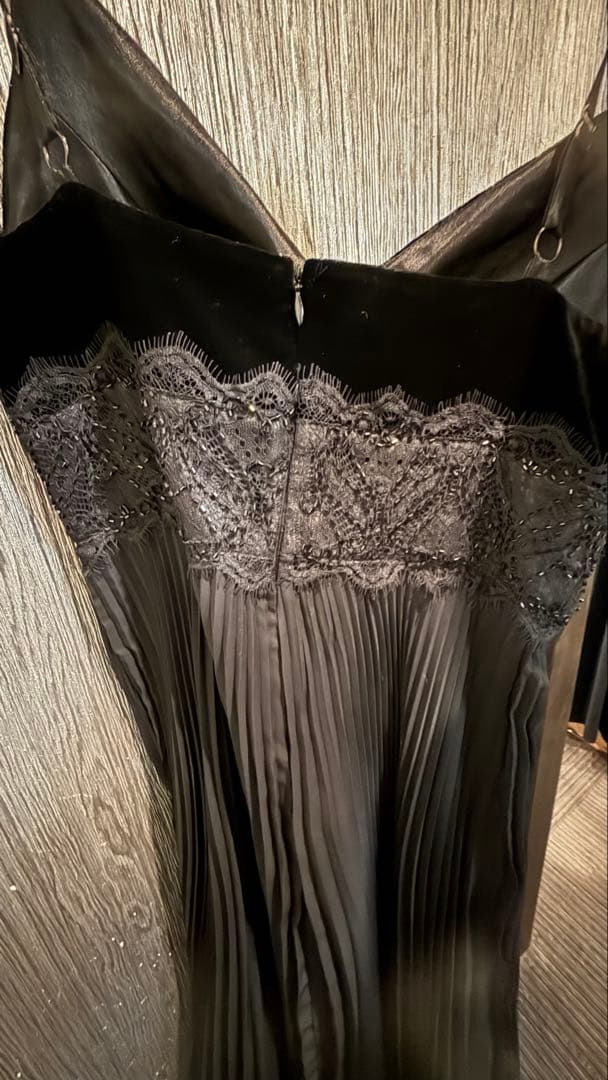 美品MAXAZRIA COLLECTION ベルベット×レース プリーツドレス4