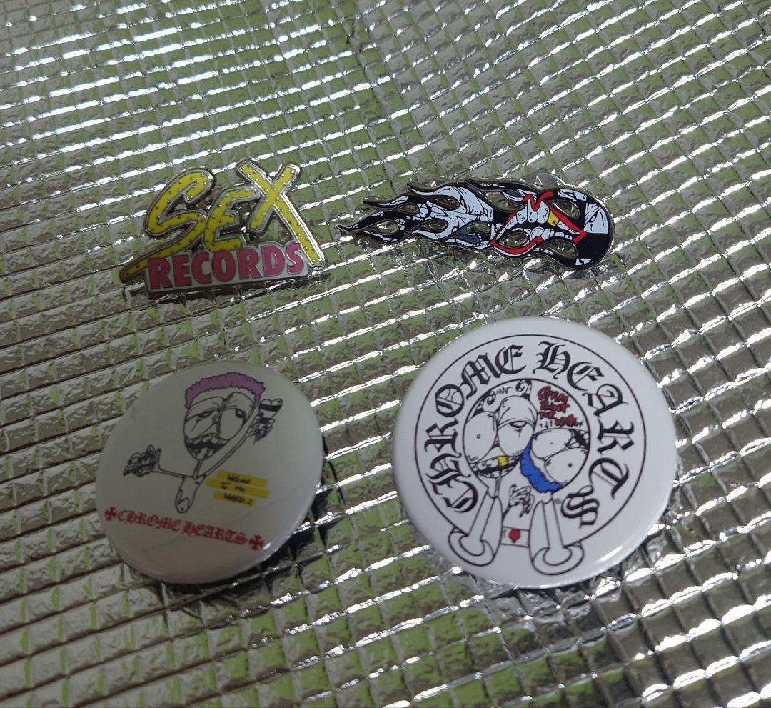 CHROME HEARTS ピンバッジ ピンズ 缶バッジ 4個セット アクセサリ