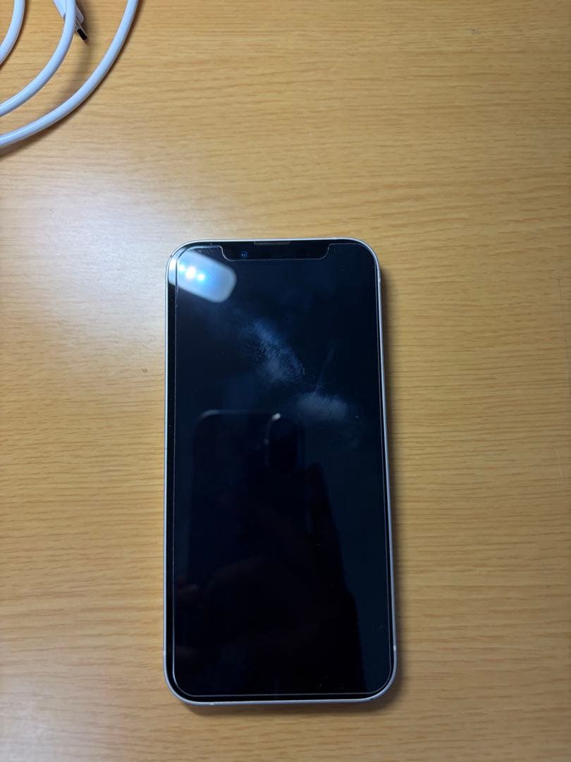 iPhone13 スターライト 128GB