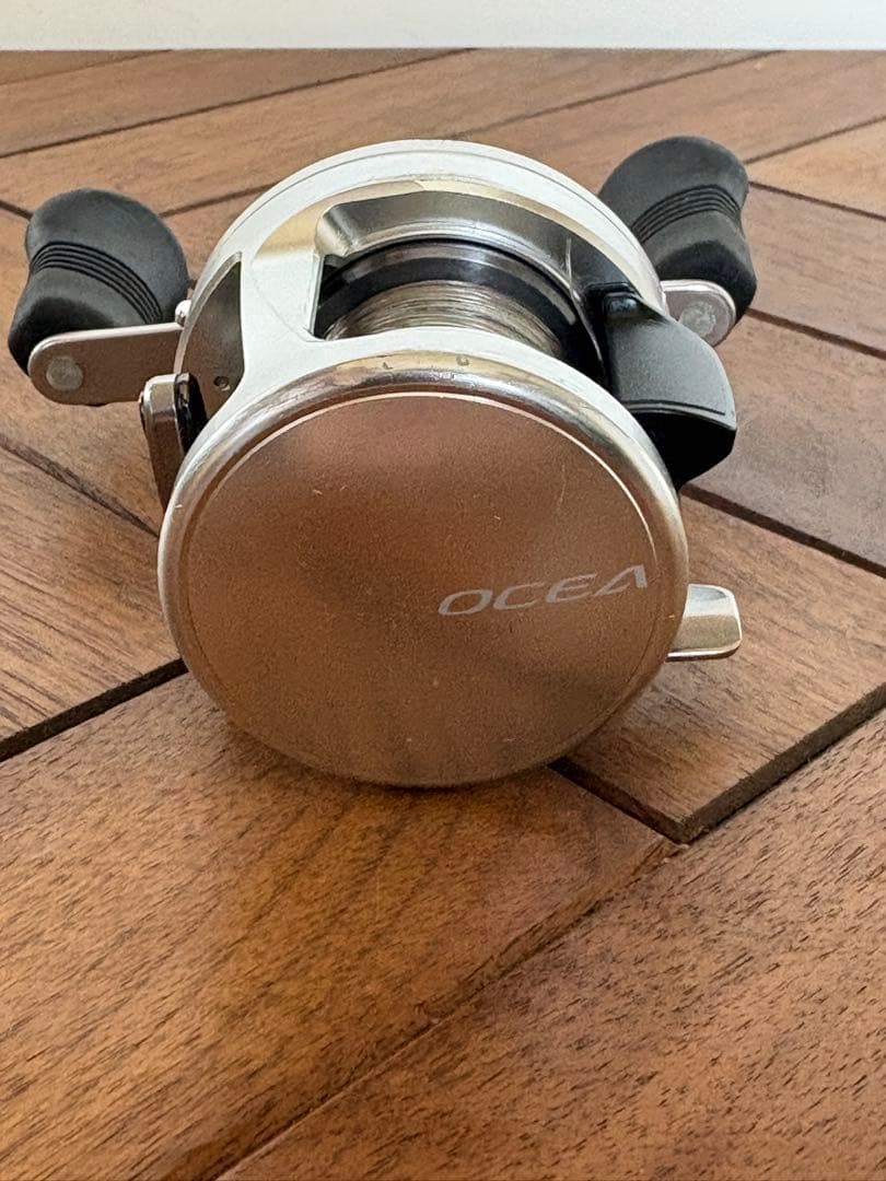 SHIMANO シマノ　オシアカルカッタ200HG OCEA CALCUTTA
