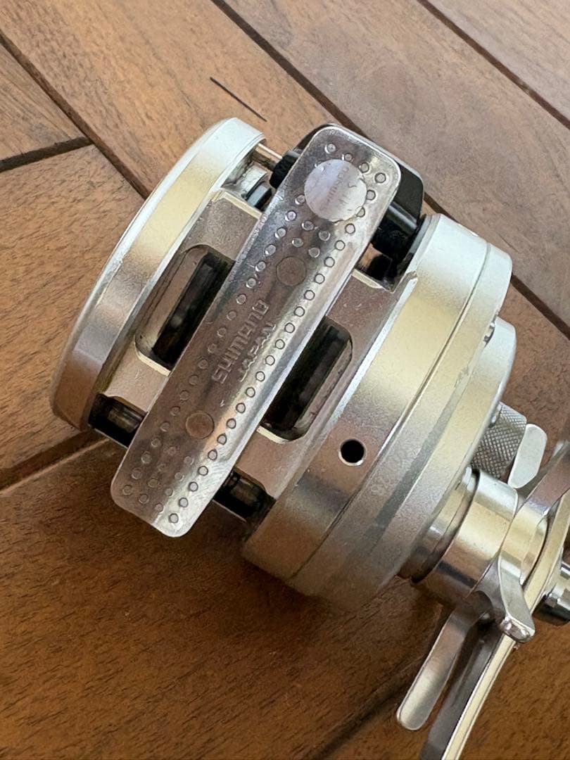 SHIMANO シマノ　オシアカルカッタ200HG OCEA CALCUTTA