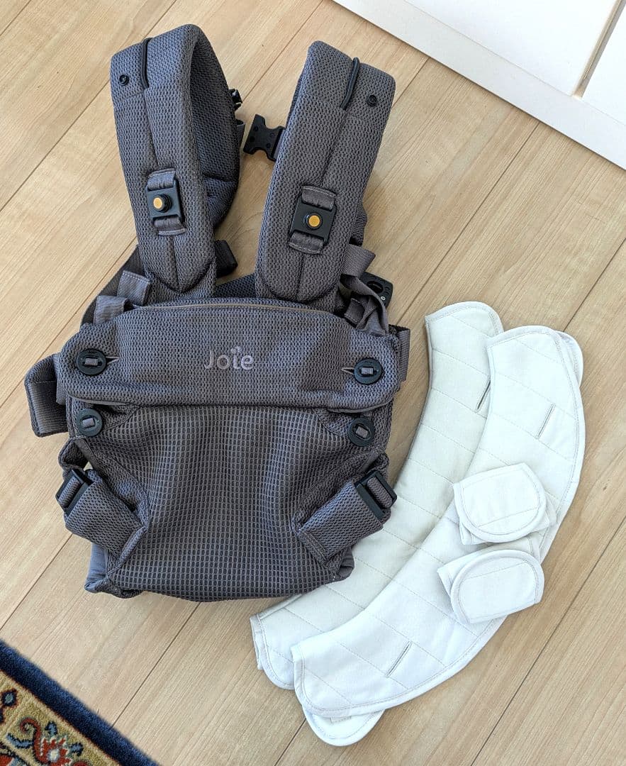 新品✤抱っこ紐 ✤ベビーキャリー✤おんぶ紐✤Joie savvy air