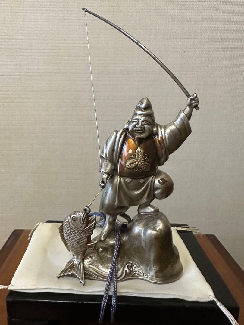 稀少!! 純銀製の恵比寿様の置物