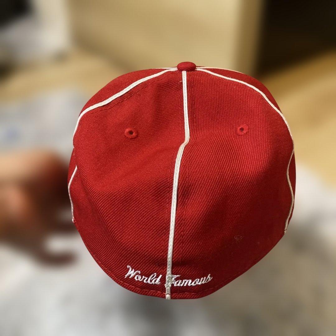supreme NEW ERAキャップ