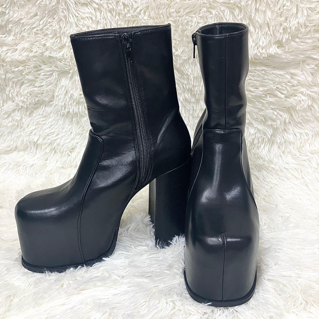 最終値下げ‼️美品✨EMODA トゥーカバーボリュームブーツ　厚底ブーツ　23.5