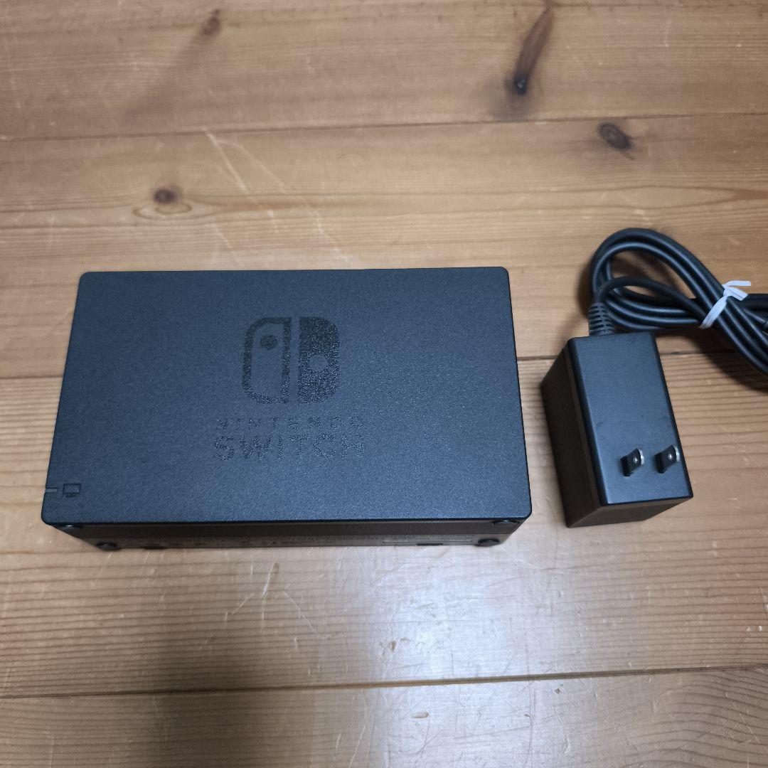 Nintendo Switch 本体 赤/青 付属品付き